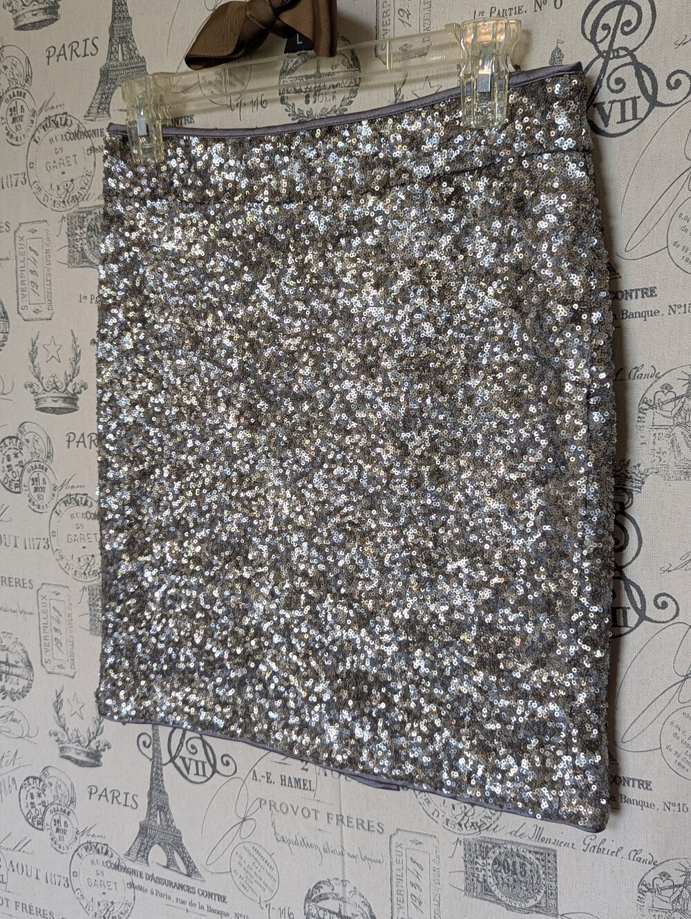 Cache Silver Sequin Mini Skirt Size 4